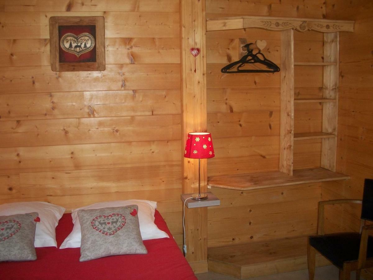 Chalet Les Aigles Saint-Sixt Buitenkant foto